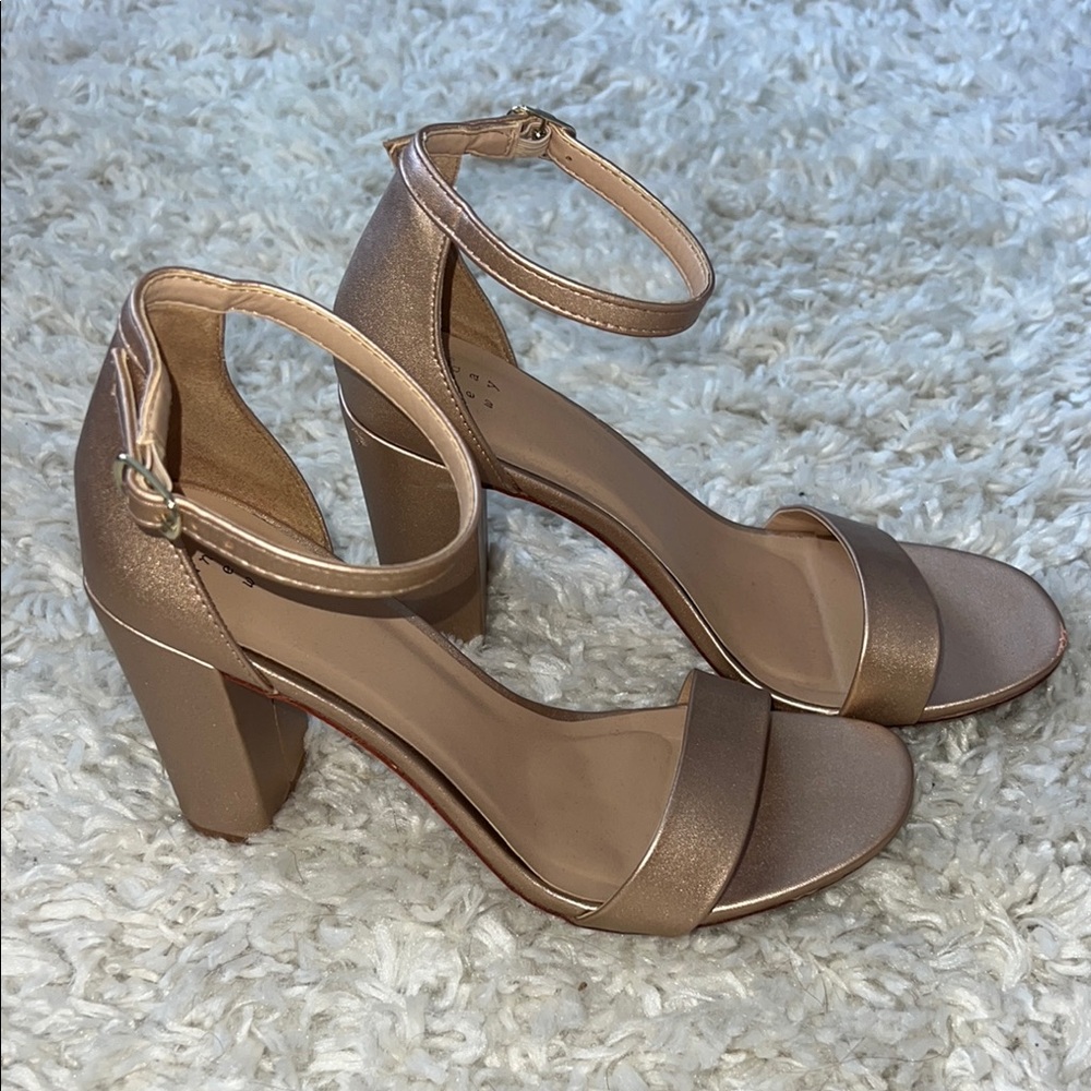 Elegant Gold Women's Heels